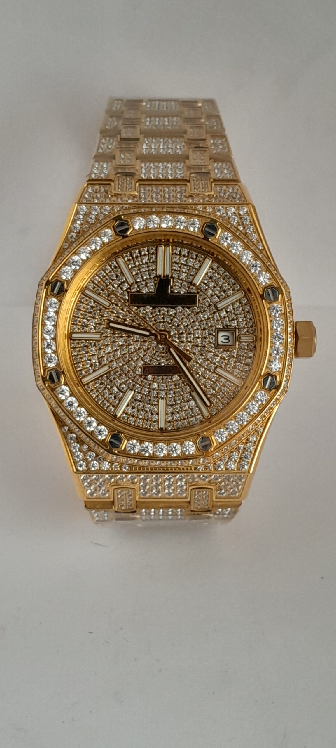 Swiss Audemars Piguet Royal Oak Full Diamond Oro